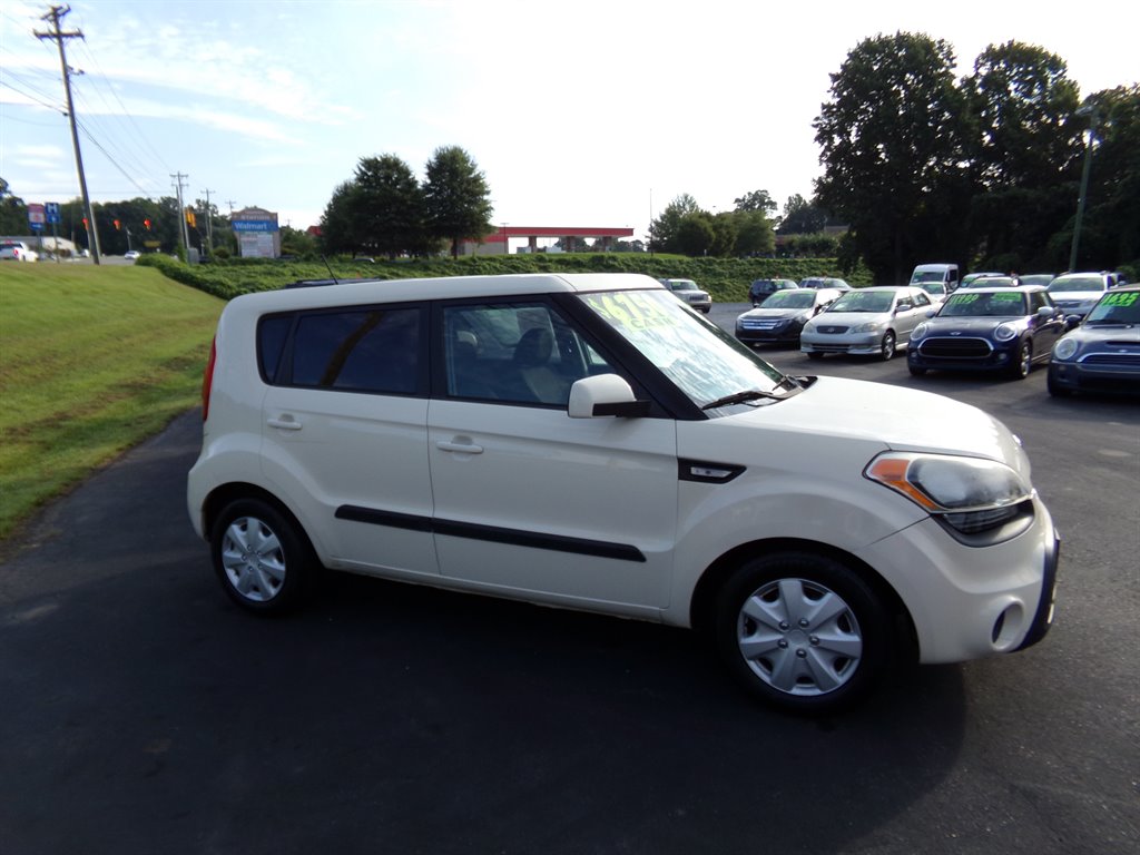 2012 Kia Soul Base