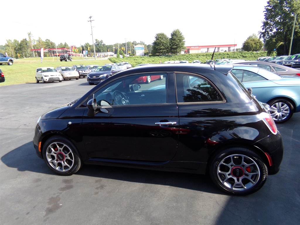 2015 FIAT 500 Sport