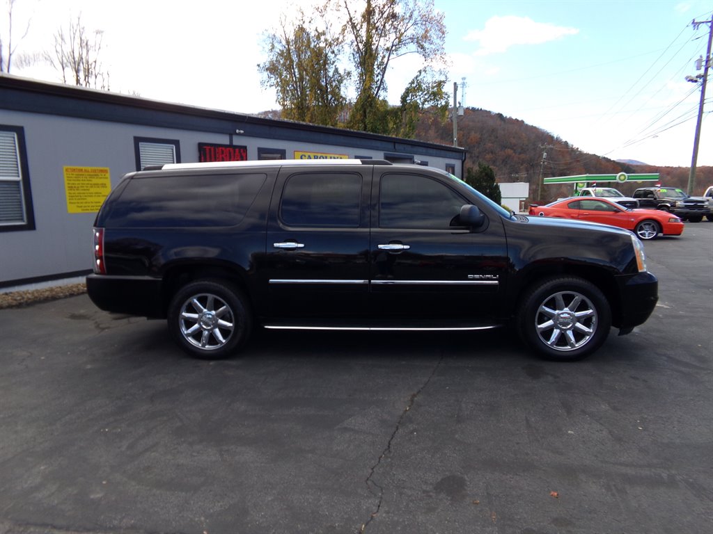 2014 GMC Yukon XL Denali